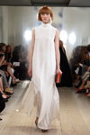 Показ Mark Kenly Domino Tan — Copenhagen Fashion Week SS16 (наряды и образы: белое вечернее платье)