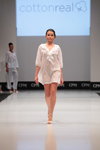 Pokaz bielizny Cottonreal — CPM FW15/16 (ubrania i obraz: nocna koszula biała)
