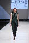 Показ Designerpool — CPM FW15/16 (наряды и образы: чёрные брюки, коричневые ботинки, зеленый кожаный жилет)