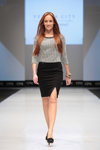 Vemina show — CPM FW15/16 (looks: black pencil skirt with slit, checkered jumper, black pumps)