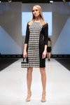 Pokaz Vemina — CPM FW15/16 (ubrania i obraz: sukienka z nadrukiem pepitki czarno-biała, torebka z nadrukiem pepitki czarno-biała)