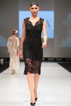 Dana Pisarra lingerie show — CPM SS16 (looks: black guipure dress, black pumps)