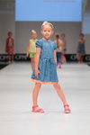 Детская мода — выставка CPM SS16 (наряды и образы: голубое платье)