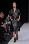 Показ ANNISS — FashionPhilosophy FWP SS16 (наряды и образы: чёрное кожаное платье)