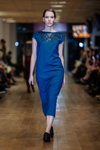 Pokaz Lesia Semi — Lviv Fashion Week AW15/16 (ubrania i obraz: sukienka midi niebieska, półbuty czarne)