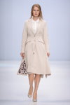 ELEMA by Aiplatov show — Moscow Fashion Week SS16 (looks: beige coat, white blouse, silver pumps)