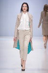 ELEMA by Aiplatov show — Moscow Fashion Week SS16 (looks: beige trench coat, white blouse, beige trousers, black pumps)