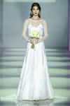 Показ VEMINA — Неделя Моды в Москве SS16 (наряды и образы: белое свадебное платье)