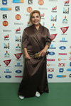 Winners and guests — Muz-TV Music Awards 2015. Gravity (looks: brown wrap maxi dress)