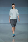 Pokaz Natālija Jansone — Riga Fashion Week SS16 (ubrania i obraz: spódnica z zamkiem błyskawicznym szara)