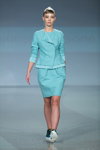 Pokaz Natālija Jansone — Riga Fashion Week SS16 (ubrania i obraz: garnitur damski (żakiet, spódnica) turkusowy)