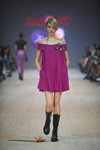 Показ Andre Tan — Ukrainian Fashion Week SS16 (наряди й образи: пурпурна сукня міні, коротка стрижка)