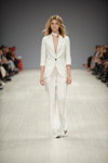 Elena Burenina show — Ukrainian Fashion Week SS16 (looks: white pantsuit)