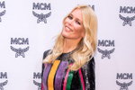 Икона стиля Клаудиа Шиффер поздравила бренд MCM с 40-летием
