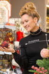 Мария Киселева выбрала игрушки для новогодней ёлки