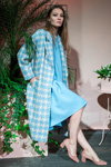 Презентация лимитированной коллекции BAON by Liasan Utiasheva (наряды и образы: пальто с узором "гусиные лапки", голубое платье)