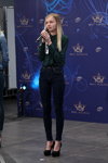 Кастинг "Міс Білорусь 2016". Частина 1 (наряди й образи: зелена блуза, сіні джинси, чорні туфлі)