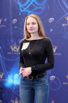 Casting "Miss Białorusi 2016". Część 1 (ubrania i obraz: pulower czarny, jeansy niebieskie)