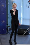 Кастинг "Мисс Беларусь 2016". Часть 1 (наряды и образы: чёрная блуза, чёрные брюки, чёрные туфли, чёрные полосатые носки, блонд (цвет волос))