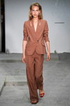 Fonnesbech show — Copenhagen Fashion Week SS17 (looks: brown pantsuit)