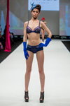Barbara lingerie show — CPM FW16/17 (looks: blue bra, blue briefs, black pumps, blue long leather gloves)