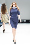 Modenschau von VEMINA CITY — CPM FW16/17 (Looks: blaues Kleid)