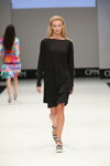 Pokaz Marita Huurinainen — CPM SS17 (ubrania i obraz: sukienka czarna)