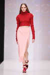 Portnoy BESO show — MBFWRussia SS2017 (looks: raspberry jumper, pink maxi skirt with slit)