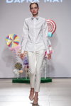 Паказ Dafna May — Mercedes-Benz Kiev Fashion Days SS17 (нарады і вобразы: белая блуза, белыя штаны)