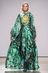 Показ Vahan Khachatryan — Mercedes-Benz Kiev Fashion Days SS17 (наряды и образы: зеленое вечернее платье)