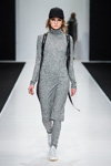 Elena Piskulina show — Moscow Fashion Week FW16/17 (looks: grey dress)