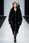 Elena Piskulina show — Moscow Fashion Week FW16/17 (looks: black fur coat, black openwork leggins)