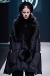 Valentin Yudashkin show — Moscow Fashion Week FW16/17 (looks: black coat)