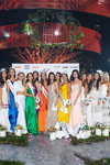 Finał Miss Ukraine 2016 (osoby: Alena Belova, Oleksandra Kuczerenko, Wiktorija Kiose, Chrystyna Stołoka, Nina Krokhmaliuk)