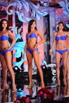 Gala final de Miss Ukraine Universe 2016 (looks: bañador de color azul aciano)