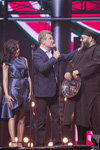 Ceremonia de premiación — Premio Muz-TV 2016 (personas: Anastasia Zavorotnyuk, Lev Leschenko)