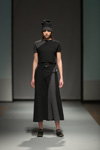 Ludmila Kislenko show — Riga Fashion Week AW16/17 (looks: black hat, )