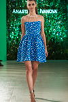 Anastasiia Ivanova show — Ukrainian Fashion Week SS17 (looks: mini blue and white dress)