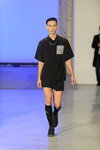 Desfile de IDoL — Ukrainian Fashion Week SS17 (looks: , short negro, calcetines largos negros, sneakers negros)