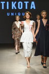 Modenschau von Tikota Unique — Ukrainian Fashion Week SS17