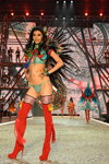 Ming Xi. The Road Ahead — Victoria's Secret Fashion Show 2016 (looks: turquoise bra, turquoise briefs, red boots)