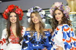 Украинки — участницы конкурсов красоты презентовали наряды
