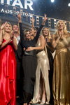 Invitados de amfAR Cannes 2017 (personas: Maryna Linchuk, Valery Kaufman, Hailey Baldwin, Jordan Barrett, Bella Hadid, Natasha Poly, Elsa Hosk, Hana Jirickova)