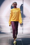 Bread & Butter by Zalando show (looks: yellow jumper, beetroot trousers)