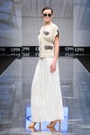 Pokaz Caterina Leman — CPM FW17/18 (ubrania i obraz: spódnica maksi biała)
