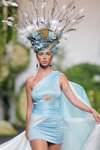 Francis Montesinos show — MBFW Madrid SS18 (looks: sky bluecocktail dress)