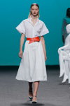 Modenschau von Ulises Mérida — MBFW Madrid SS18 (Looks: weißes Kleid)