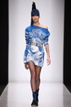 DIMANEU show — MBFWRussia fw17/18 (looks: sky blue printed dress, black fishnet tights)