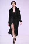 Yasya Minochkina show — MBFWRussia fw17/18 (looks: black coat)