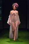Modenschau von Amoralle — Riga Fashion Week AW17/18